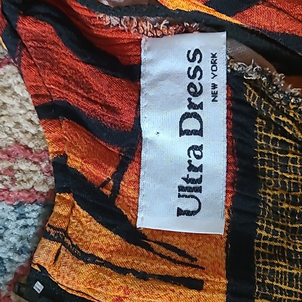 VINTAGE TRIBAL PRINT WRAP DRESS - Picture 5 of 6